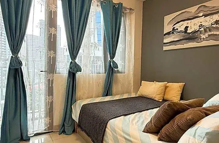 Charming 1br In Makati 3*